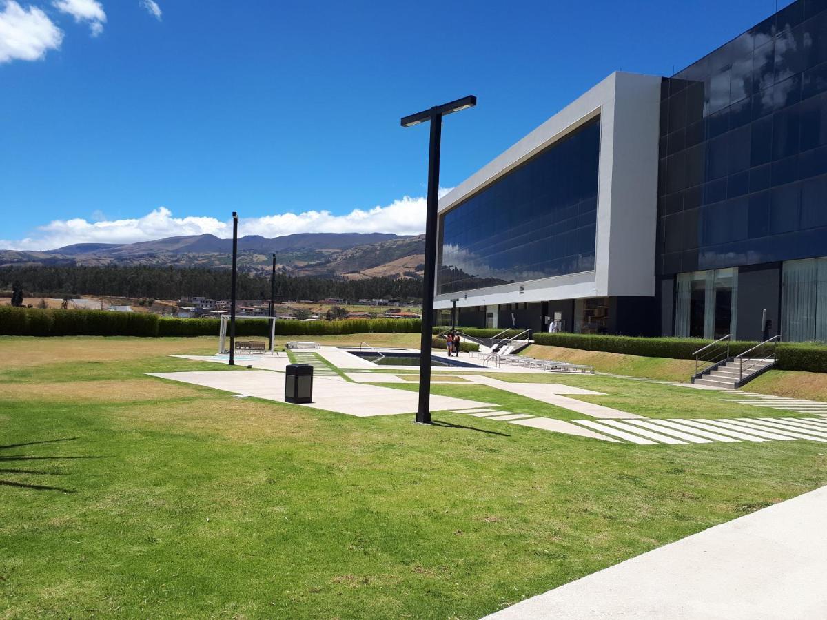 Eb Hotel By Eurobuilding Quito Airport Tababela Kültér fotó