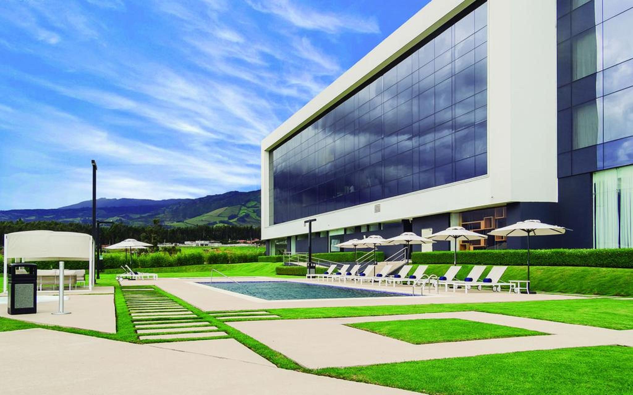 Eb Hotel By Eurobuilding Quito Airport Tababela Kültér fotó