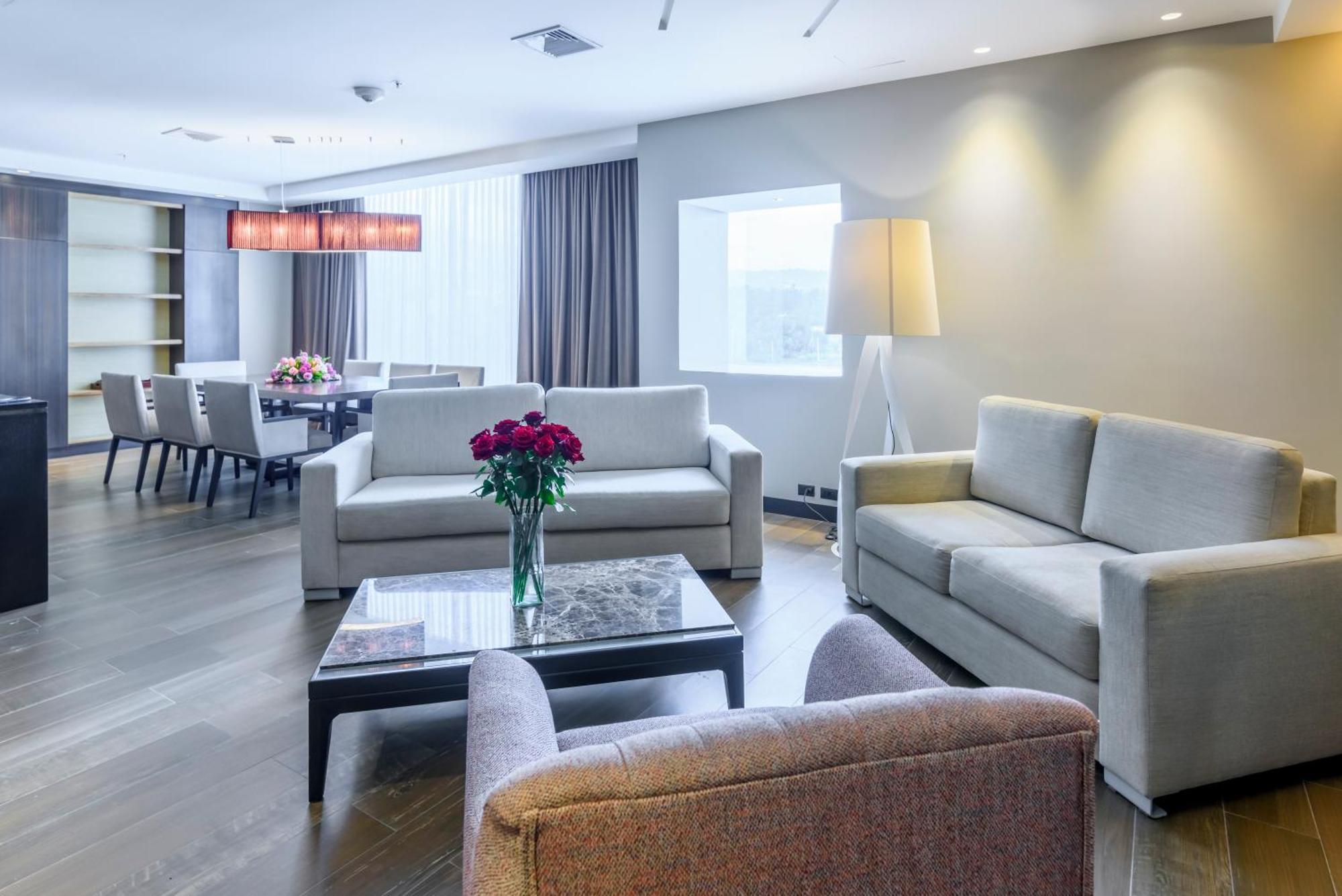 Eb Hotel By Eurobuilding Quito Airport Tababela Kültér fotó