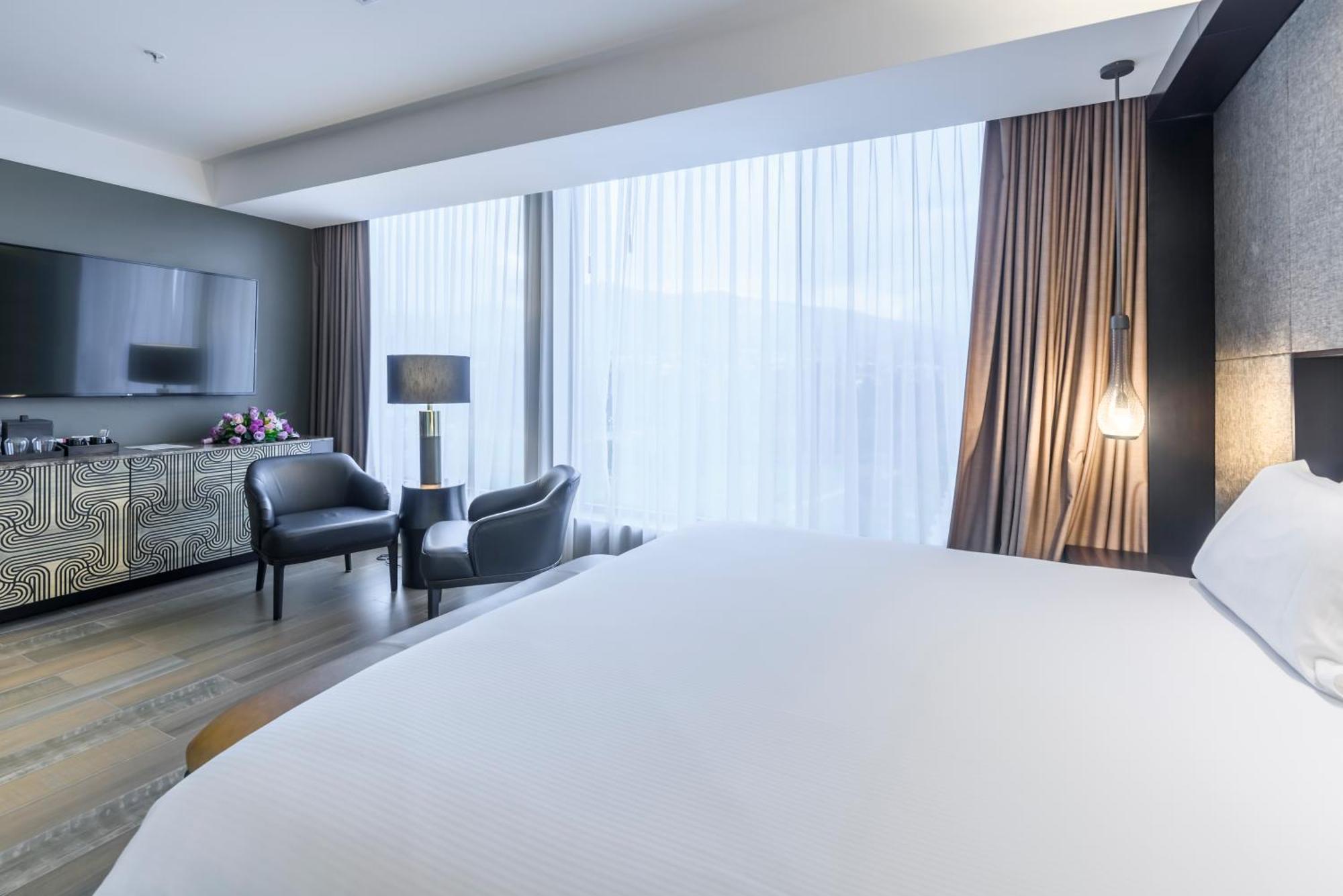 Eb Hotel By Eurobuilding Quito Airport Tababela Kültér fotó