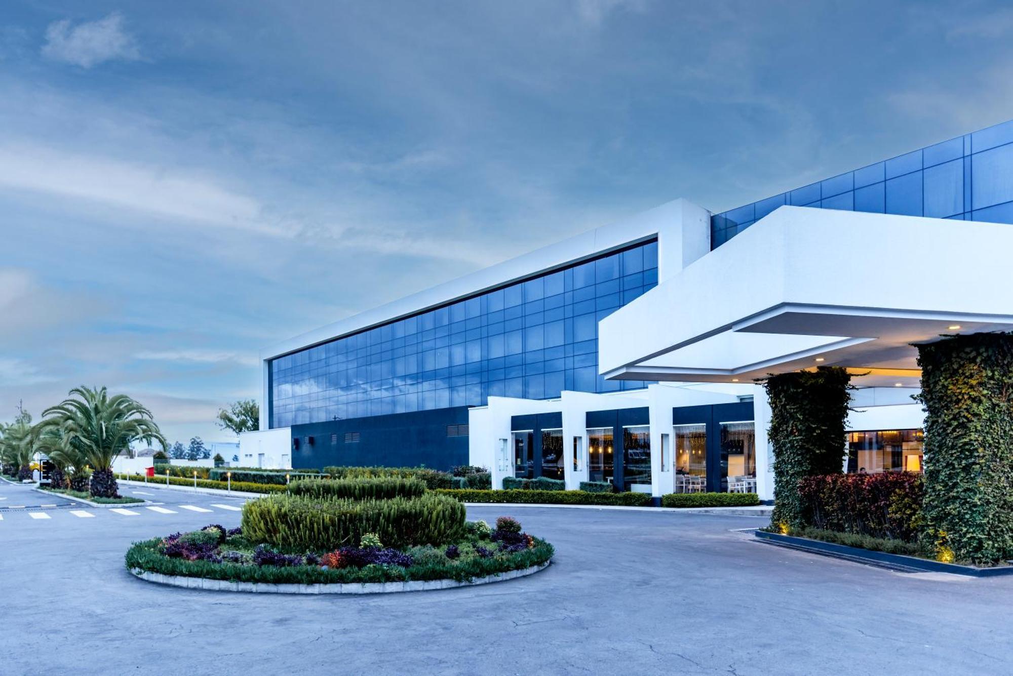 Eb Hotel By Eurobuilding Quito Airport Tababela Kültér fotó