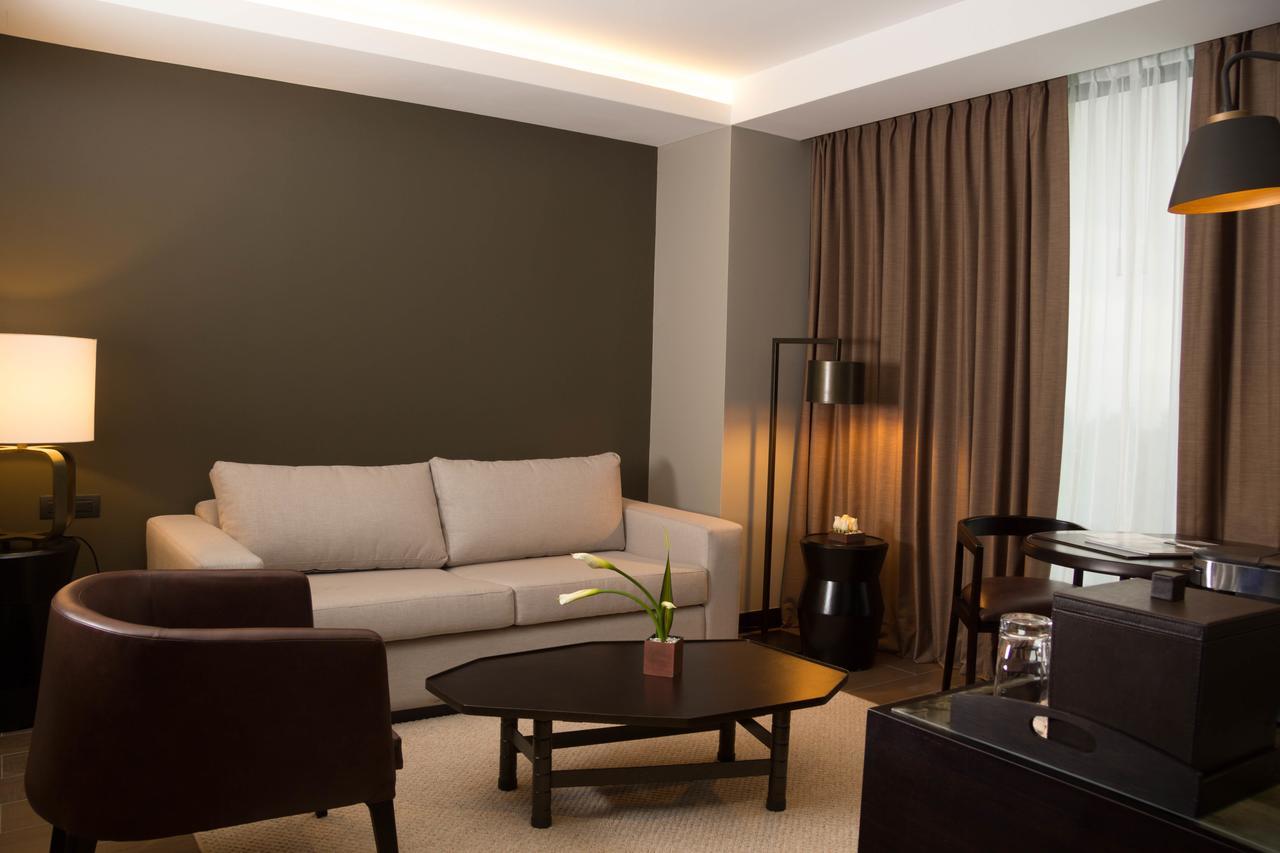Eb Hotel By Eurobuilding Quito Airport Tababela Kültér fotó